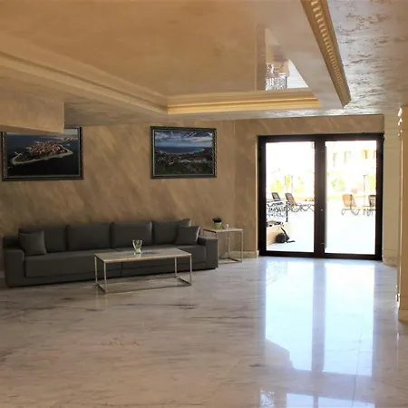 Διαμέρισμα Valencia Gardens Luxury Νεσέμπαρ