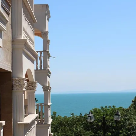 Valencia Gardens Luxury Nesebar