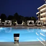 Valencia Gardens Luxury