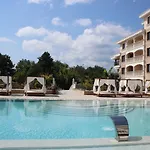 Valencia Gardens Luxury Apartment Nesebar