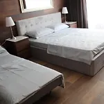 Valencia Gardens Luxury Apartment