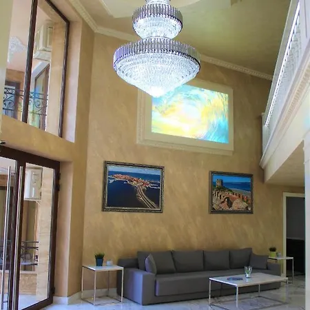 Valencia Gardens Luxury * נסבר