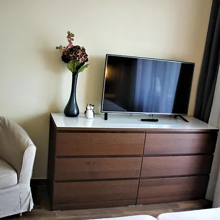 דירה Valencia Gardens Luxury נסבר
