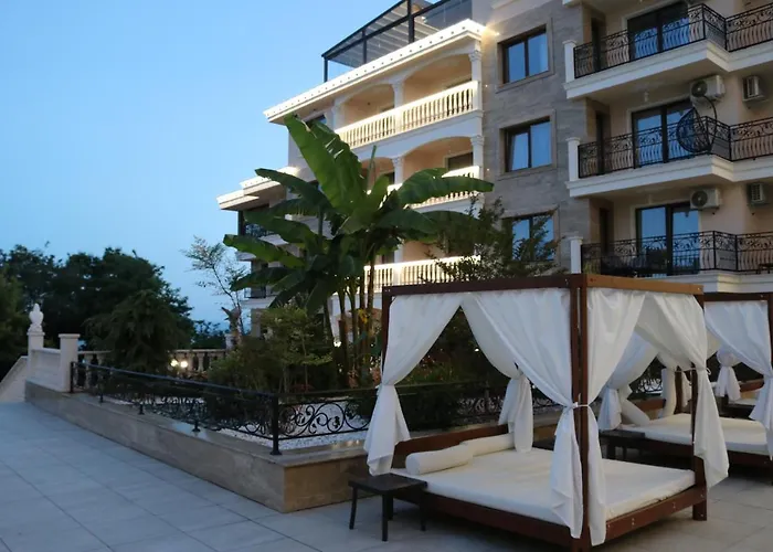 Valencia Gardens Luxury * Nesebar